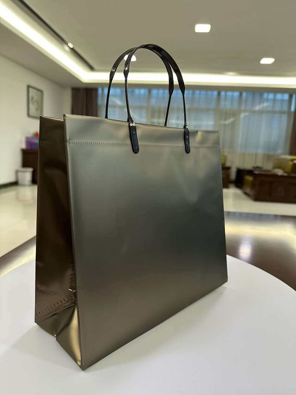 RGS PACKAGING представляет новую сумку-тоут из матового ПП и ПП